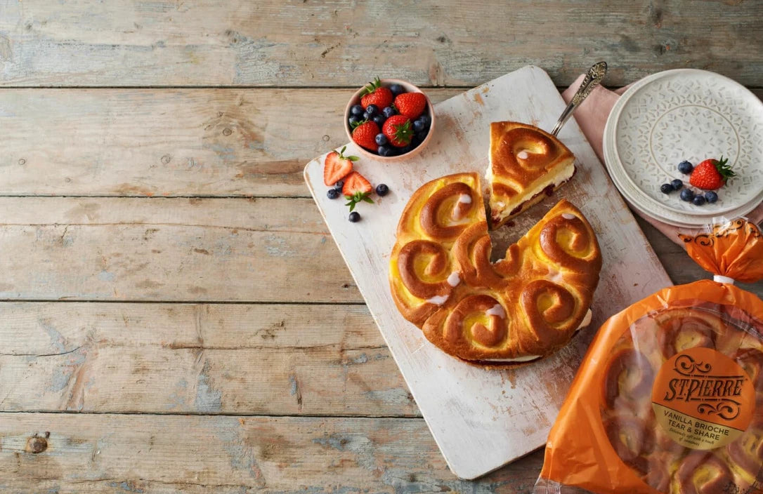St Pierre Vanilla Brioche Tear & Share 500g