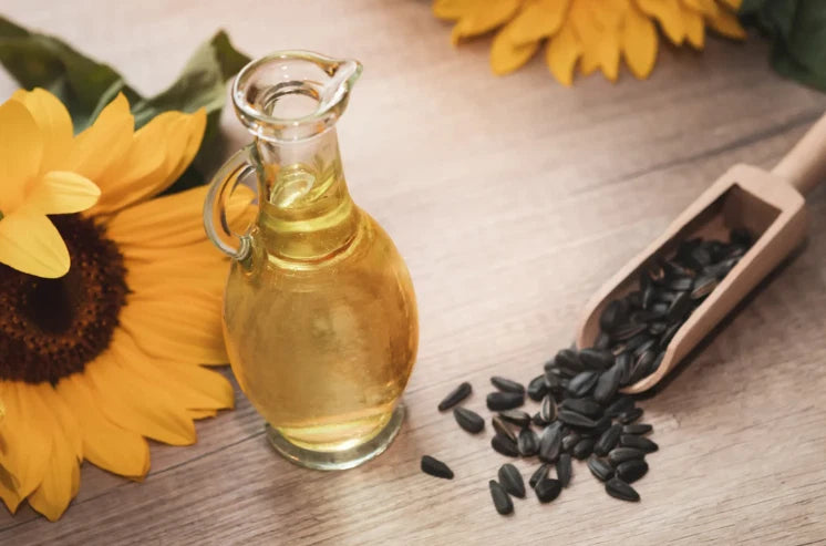 Sunflower Oil 2 Litre pack of 6 Cooking Oil for Frying, Baking & Roasting