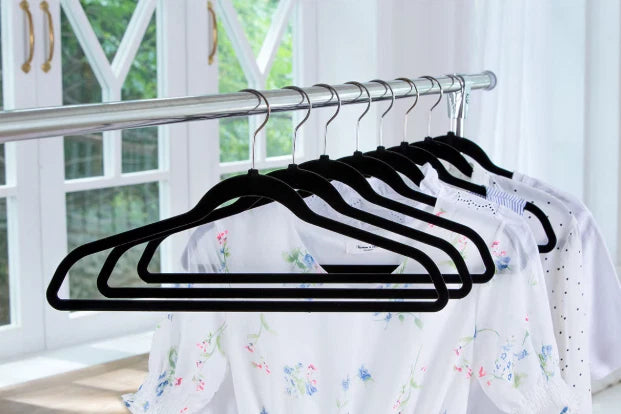 50 x Adult Coat Hangers Clothes Flocked Non-Slip Velvet Grip Space Saving Black