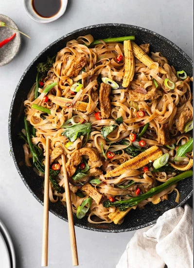 Loo Choo Wide Noodle Wheat-Based, Ideal for Soups and Stir-Fries, 300g