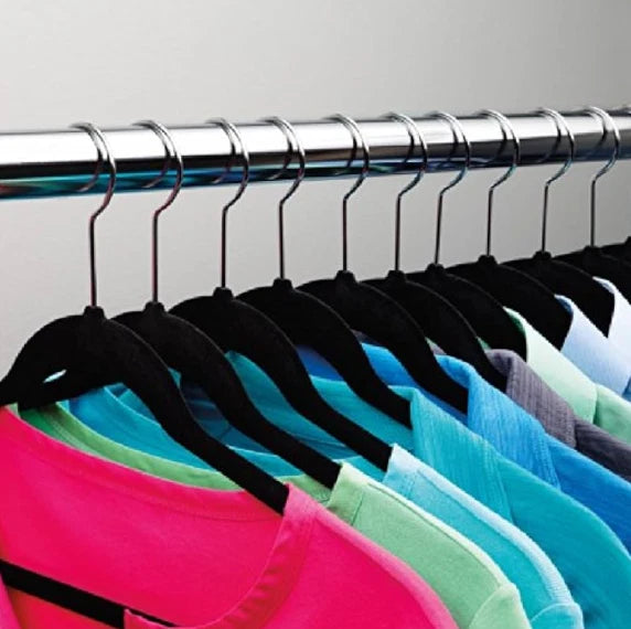 50 x Adult Coat Hangers Clothes Flocked Non-Slip Velvet Grip Space Saving Black