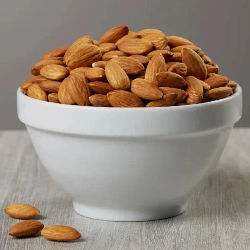 Kirkland Signature Premium Quality Almond Food Whole Almonds Nuts Pack 1.36kg