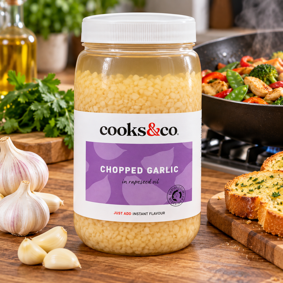 Cooks & Co Chopped Garlic in Rapeseed Oil 1.2kg Catering Jar — serving inspiration